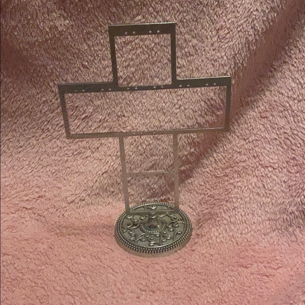 Cross Earring Stand - Picture 2 of 3